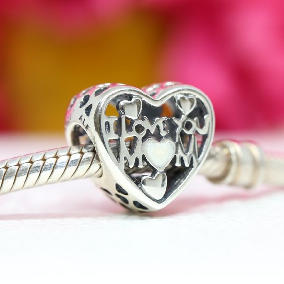 Pandora I Love You Mom Heart Sterling Silver Charm 792067EN23 - Picture 1 of 3